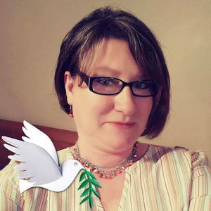 Meet your Posher, Raynette